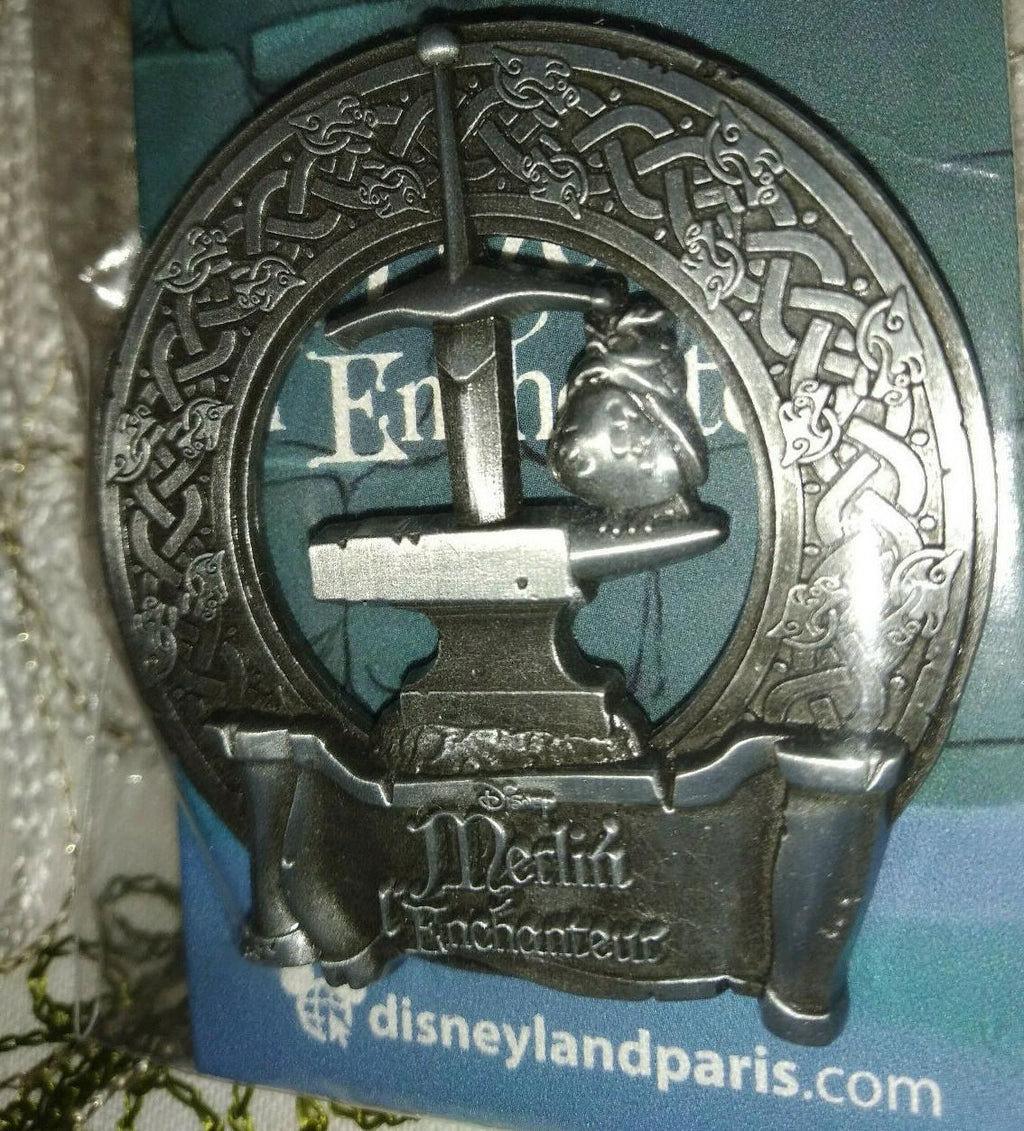 Sword in the Stone Disney Land Paris Dlrp Dlp 2022 3D Pin metal style Archimedes