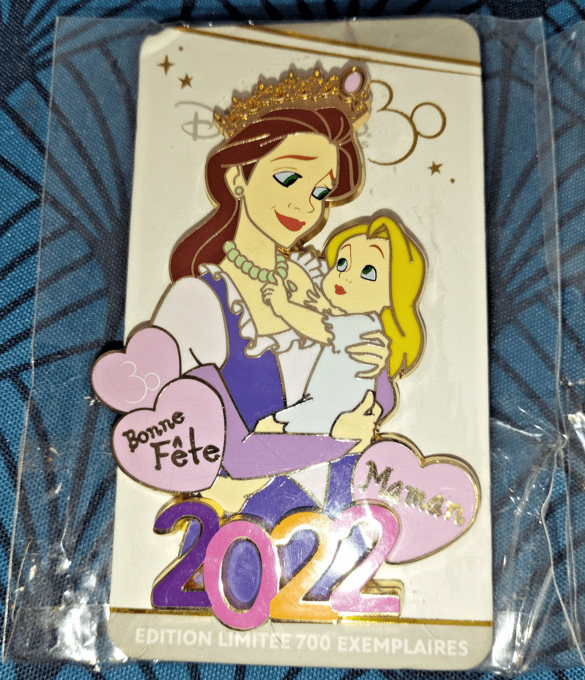 Tangled Rapunzel Mother's Father's Day Disney L Paris LE 700 Dlp May 2022 2 Pins