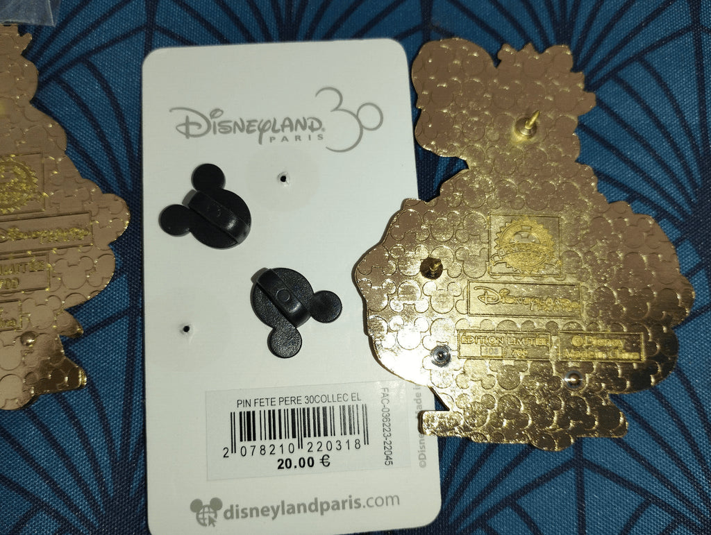Tangled Rapunzel Mother's Father's Day Disney L Paris LE 700 Dlp May 2022 2 Pins
