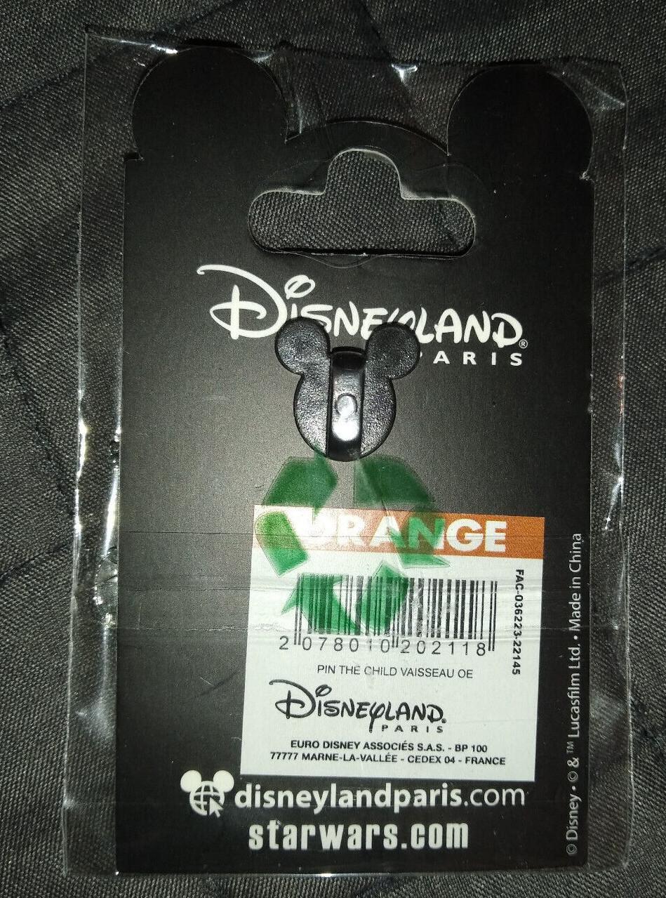 The Mandalorian Baby Yoda in Hover Pram Star Wars Disney Paris Dlrp Dlp 2020 Pin