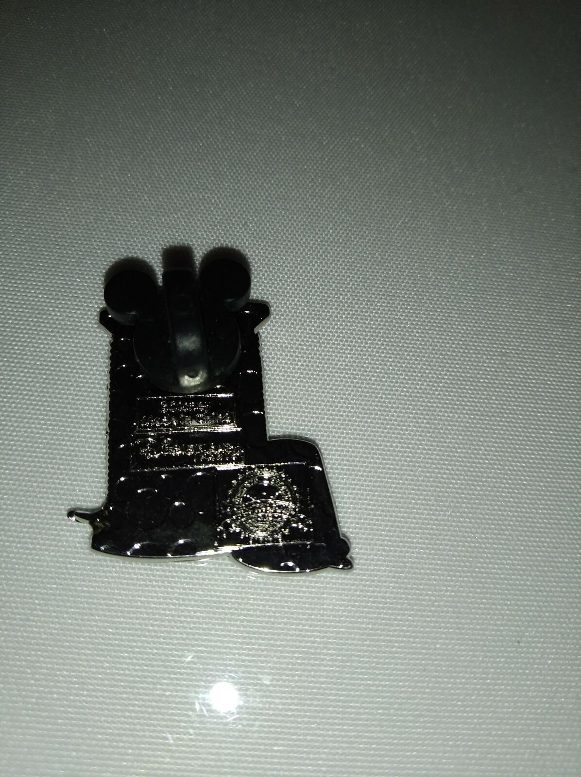 Tinkerbell's Thimble & Reel only from booster Disney Land Paris Dlp 2021 Pin