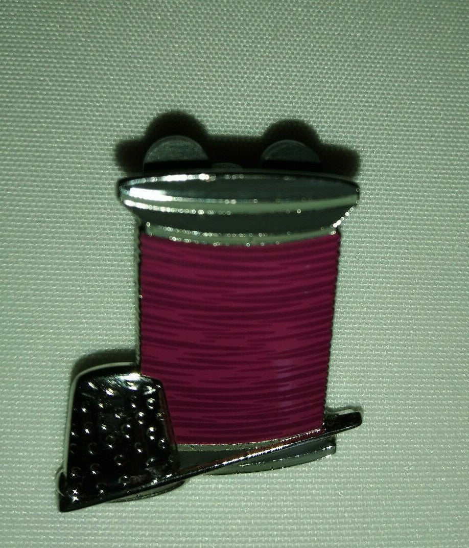 Tinkerbell's Thimble & Reel only from booster Disney Land Paris Dlp 2021 Pin