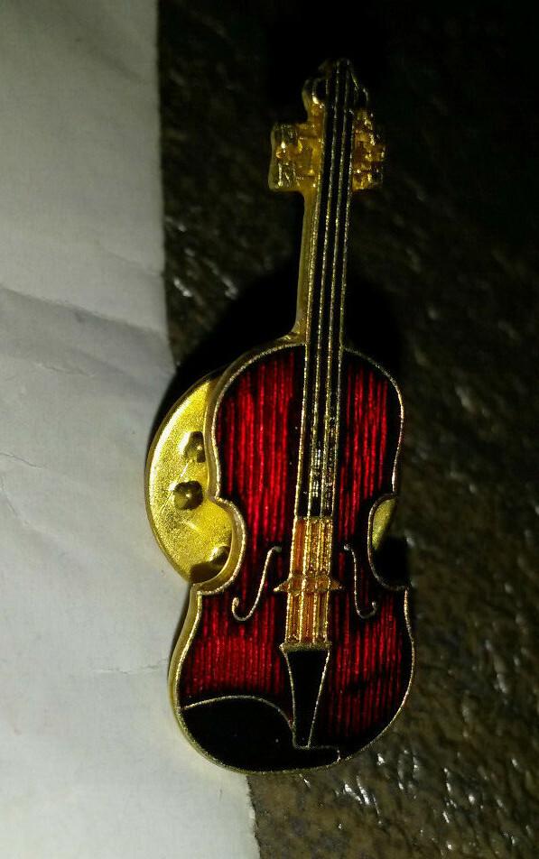 Violin Fiddle red varnish style colour Pin