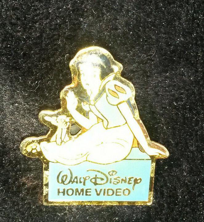 Walt Disney Home Video - Snow White and the 7 dwarves - Snow White Disney Pin