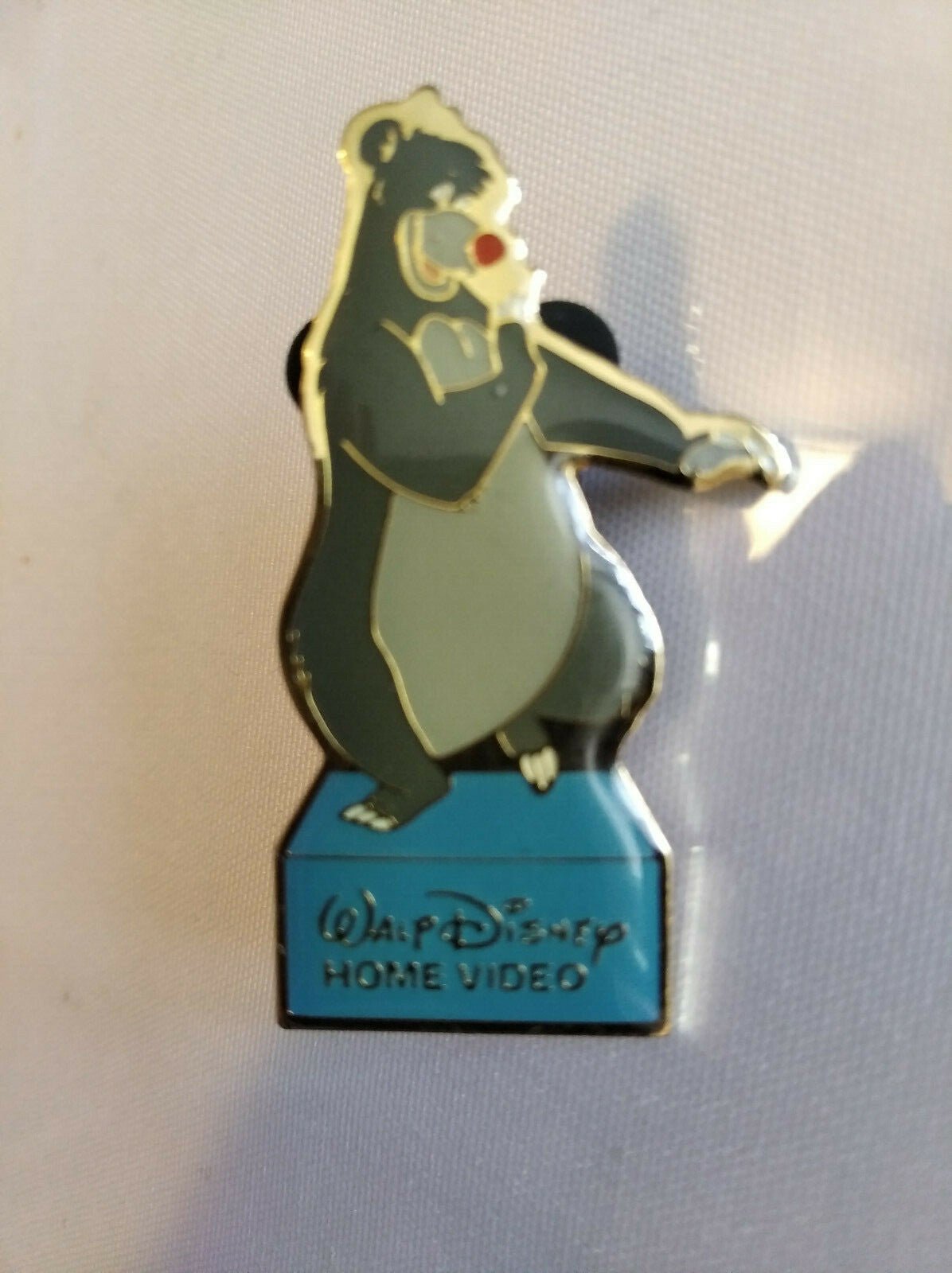 Walt Disney Home Video - The Jungle Book - Baloo bear boxing Disney Pin
