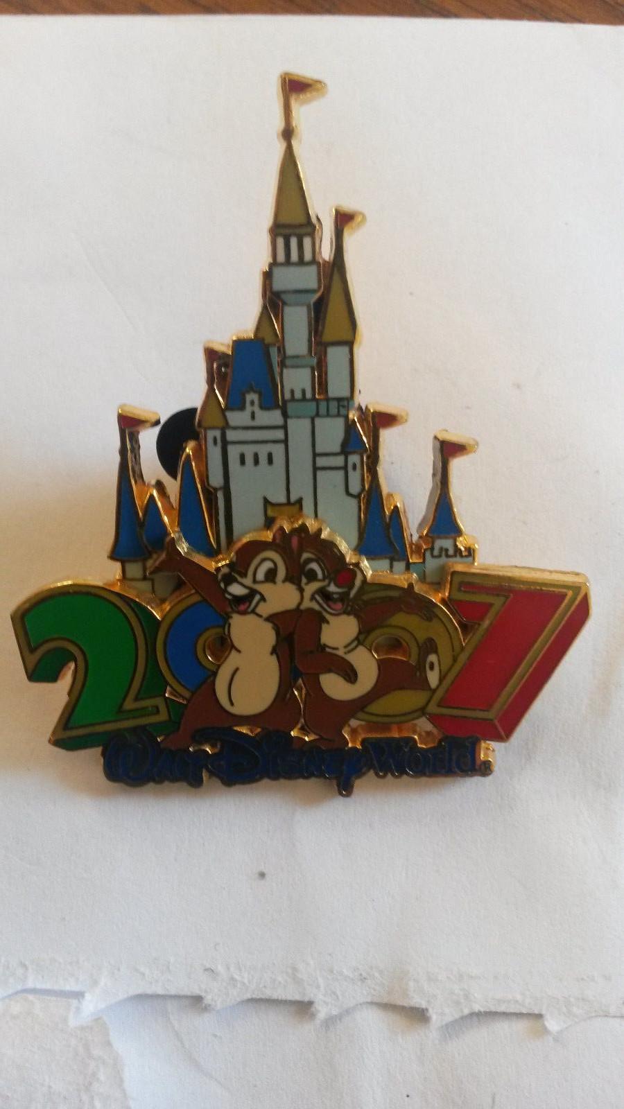 WDW - 2007 Cinderella Castle Collection - Chip and Dale Pin