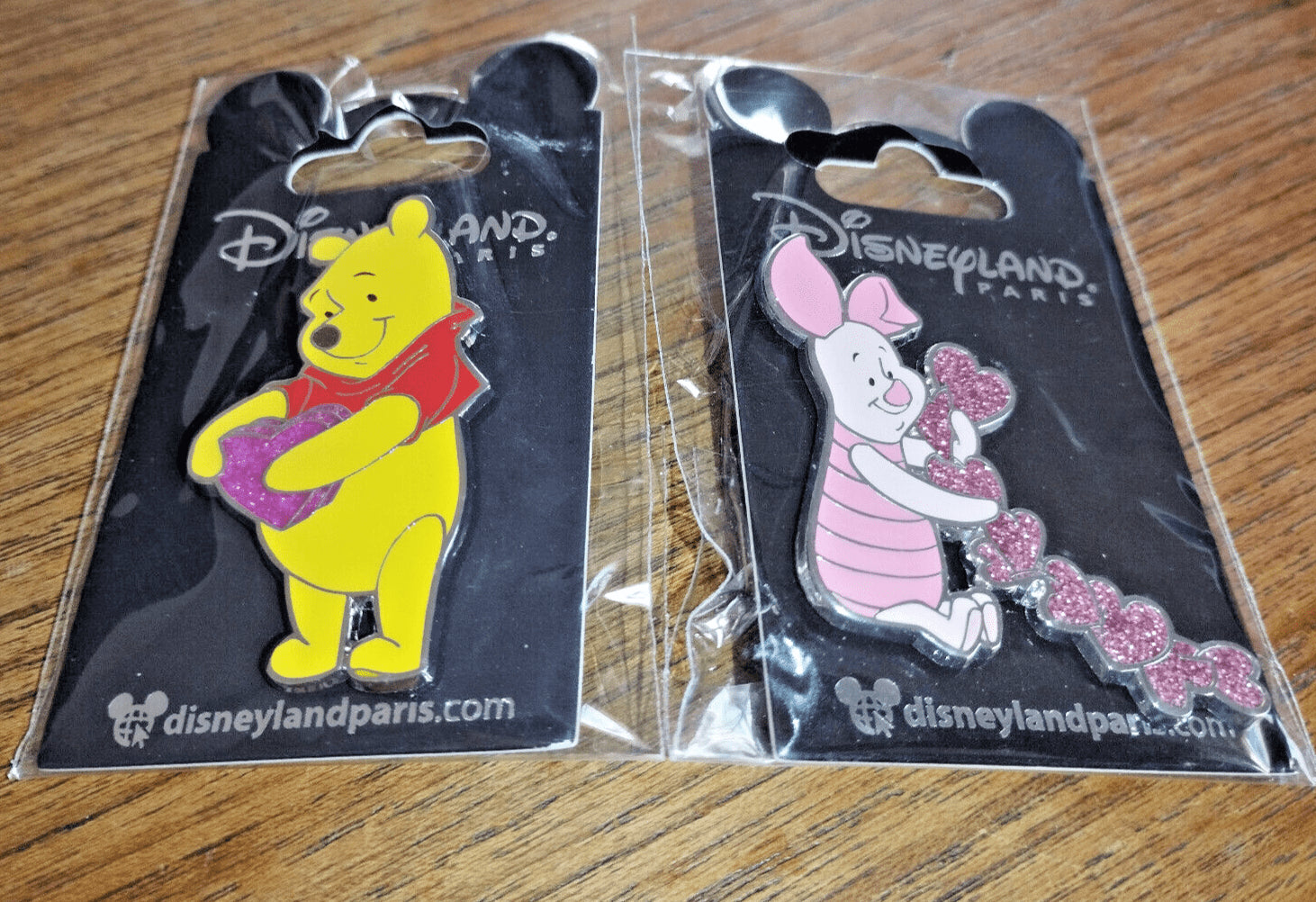 Winnie Piglet Heart Valentine Disney Land Paris Dlp Dlrp 2023 Glitter 2 Pins