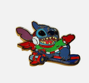 スティッチ 冬 エアロスケートボード キャスト ランヤードシリーズ ディズニー パリ Dlrp Dlp ピン