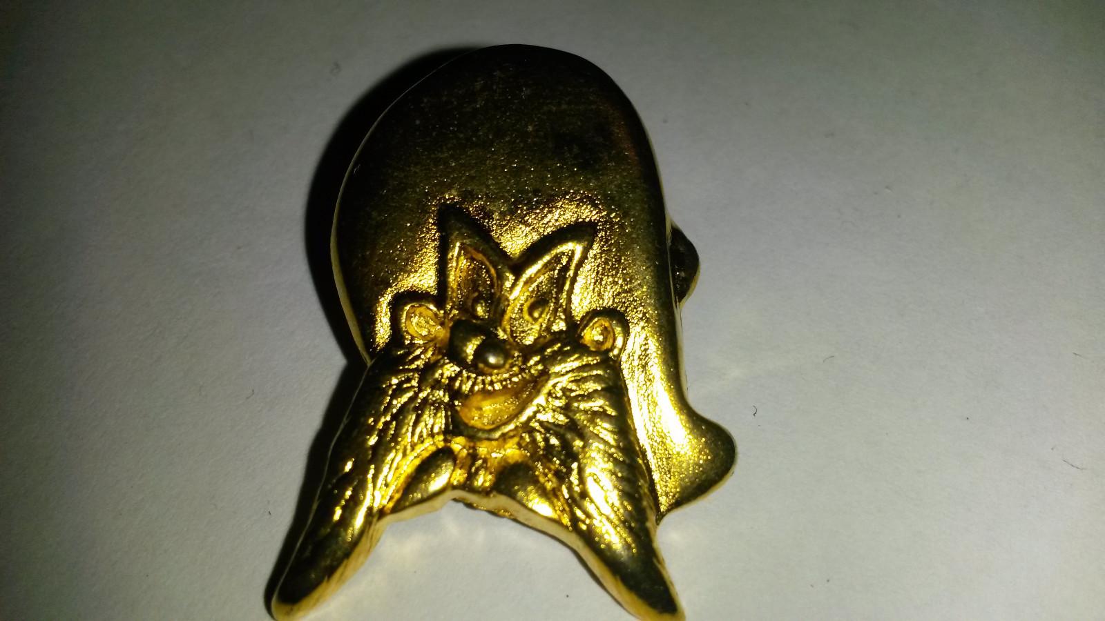 YOSEMITE SAM Head 3D gold colour en relief PIN PIN'S